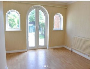 Photo 4- click for photo gallery